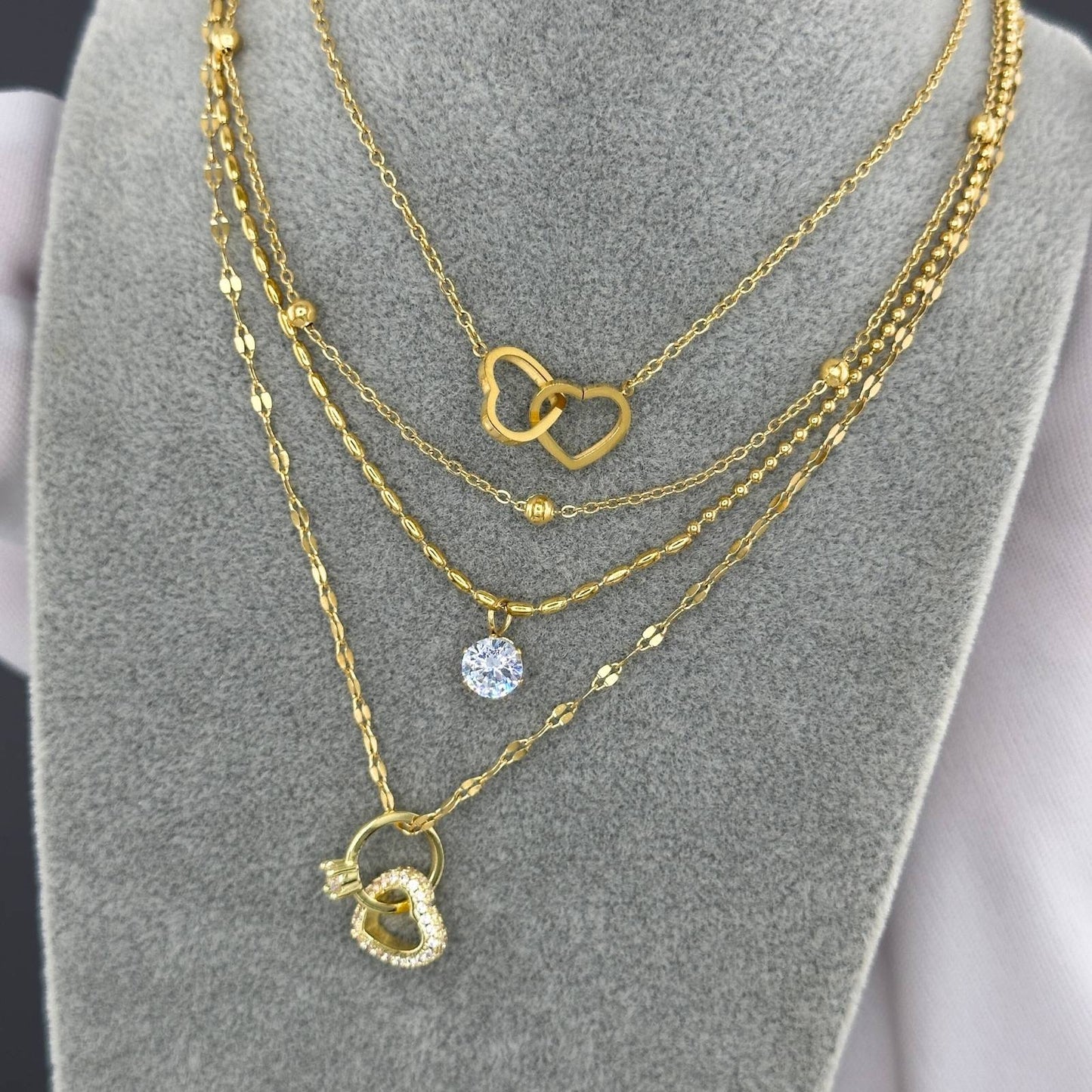 18K gold plated Stainless steel  Hearts necklace