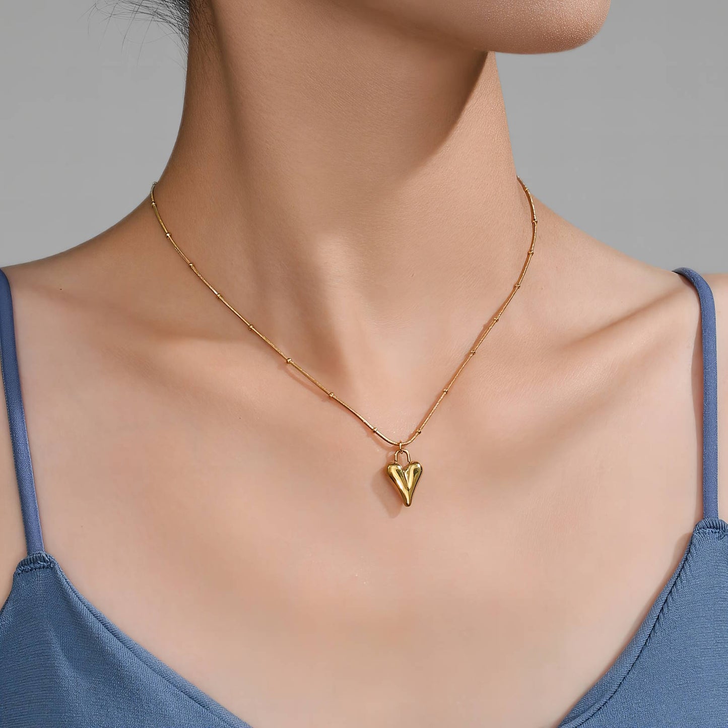 18K gold plated Stainless steel  Hearts necklace